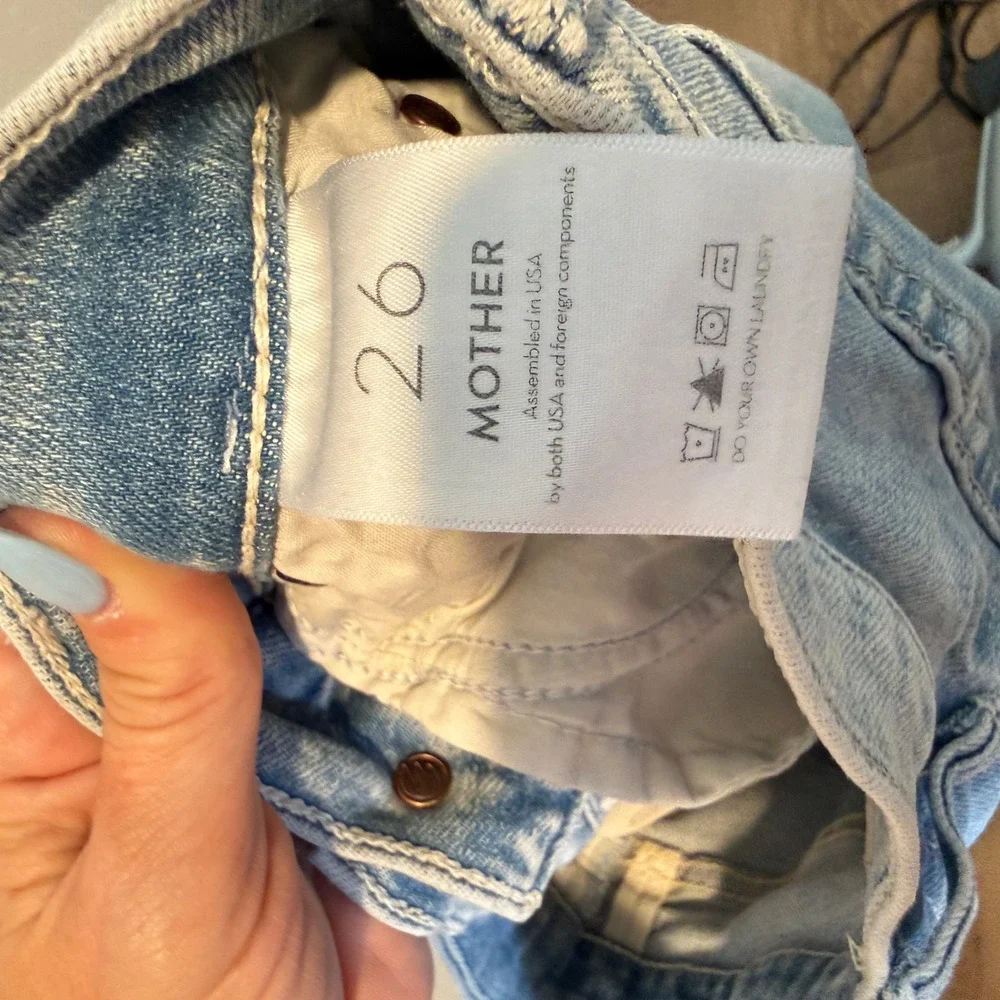 Mother The Mid Rise Dazzler Ankle Fray Jeans Reading By‎ The Pool Light Blue 26